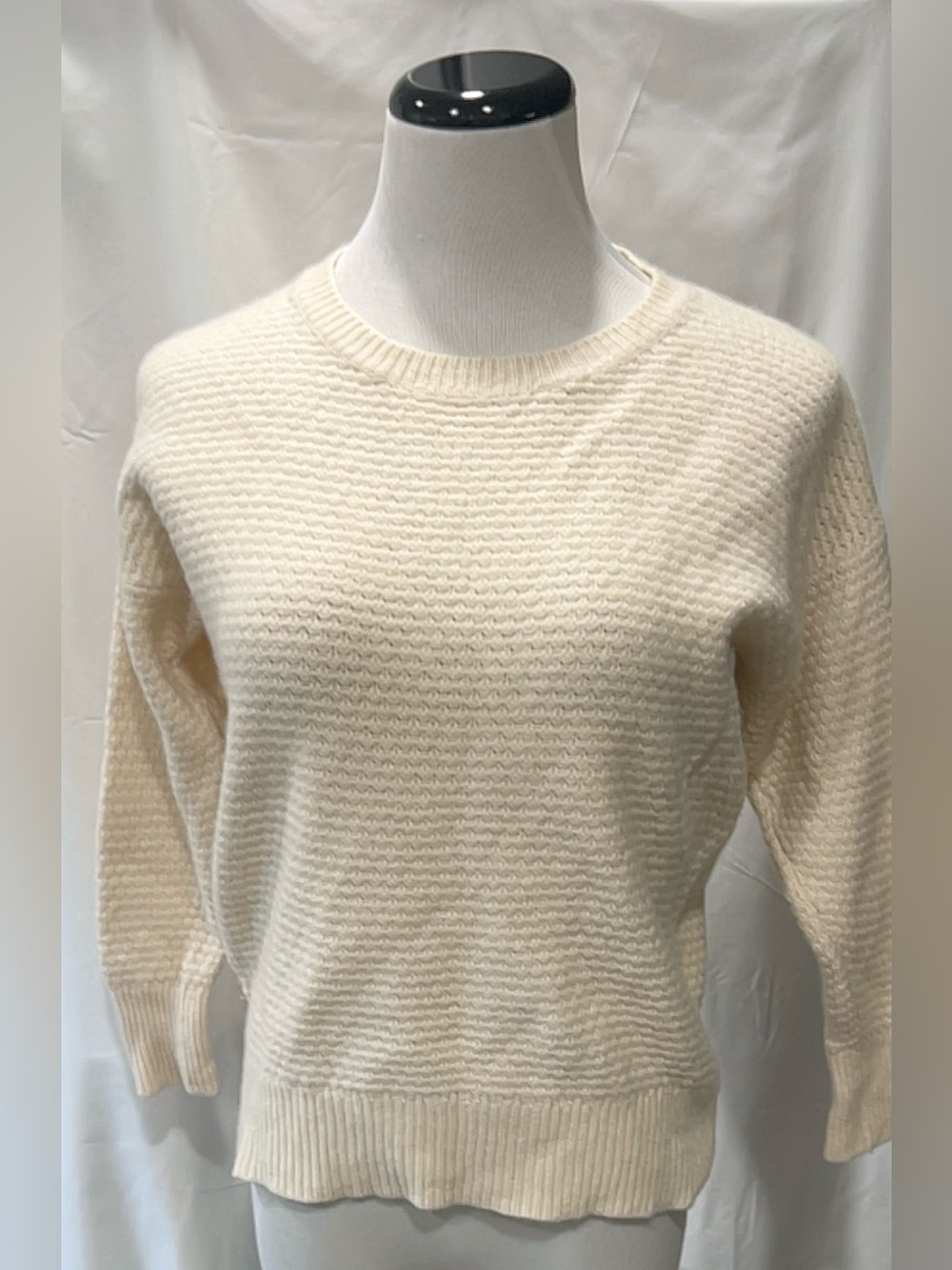 Claudia Schiffer made by TSE 100% Cashmere Cream Texture Knit Sweater XS